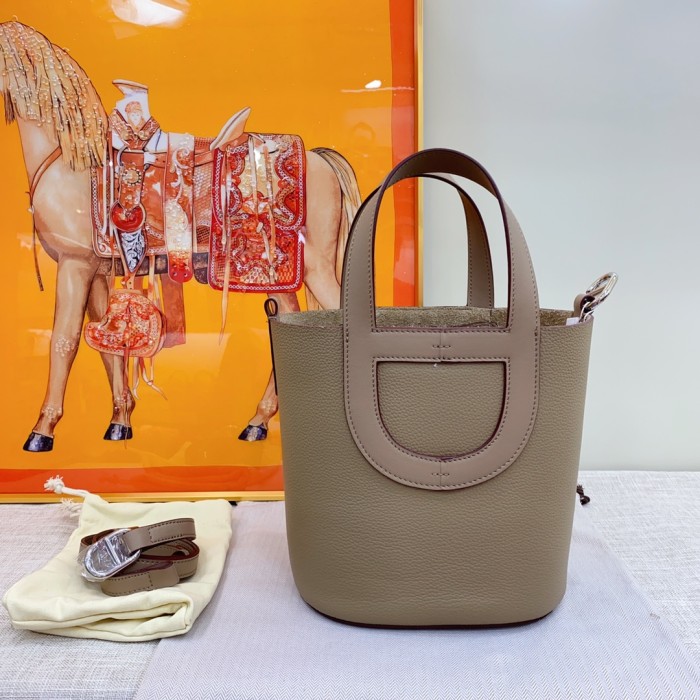 Hermes INTHELOOP XYZ012 18cm