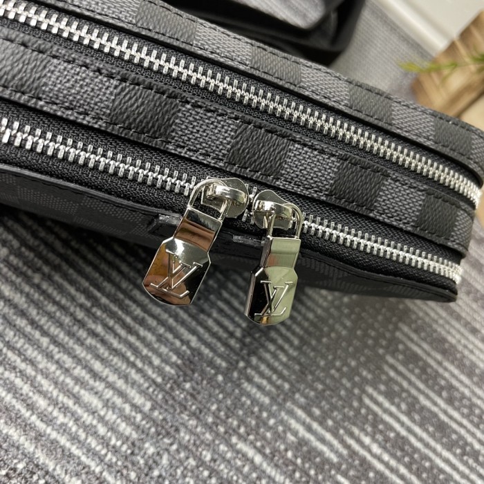 LV60418CS041 18.5*11*6.5 CM