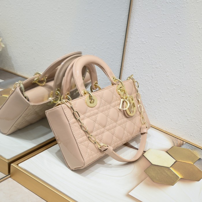 Medium Lady D-Joy bag apricot patent leather CD0540 XB002 26cm