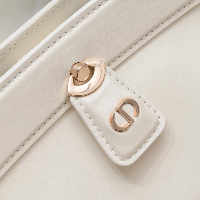 Small Dior Key Bag White 7722 XB081 22cm
