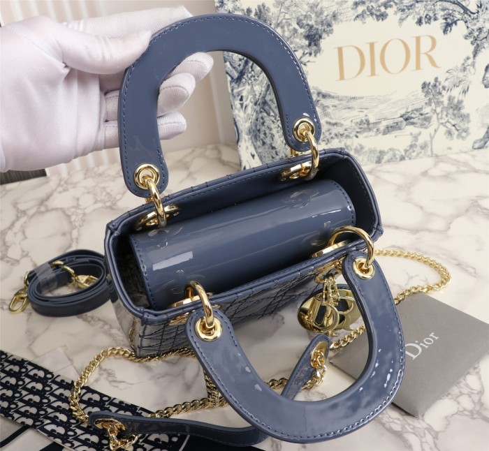 Mini Lady Dior Bag Blue patent leather CD2025 XB071 17cm