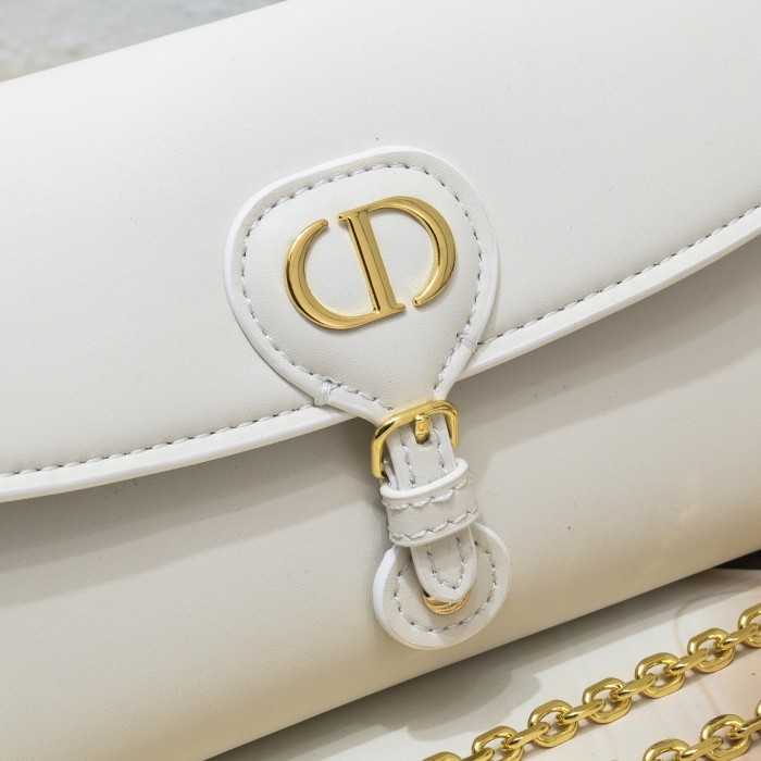 Dior Bobby East-West Bag White CD7705 XB061 21.5cm
