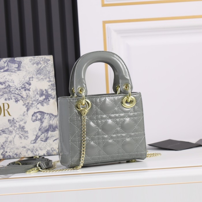 Mini Lady Dior Bag Grey patent leather CD2025 XB071 17cm