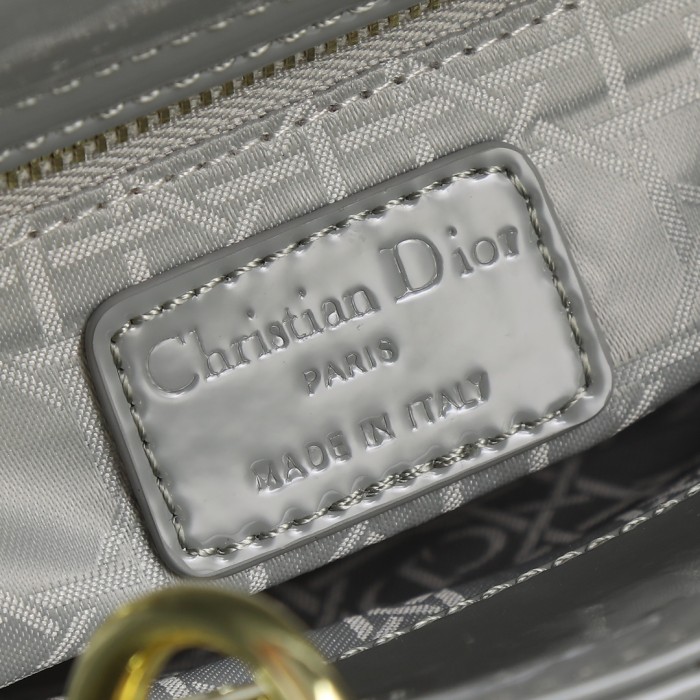 Mini Lady Dior Bag Grey patent leather CD2025 XB071 17cm