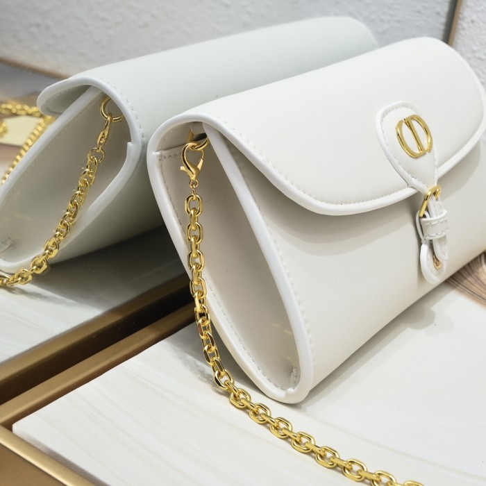 Dior Bobby East-West Bag White CD7705 XB061 21.5cm