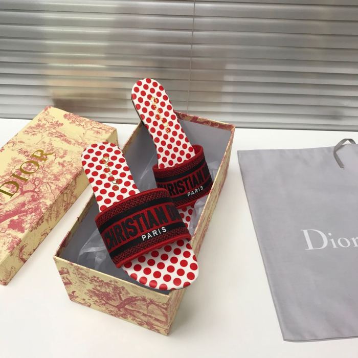 Dior shoes 032 XM091
