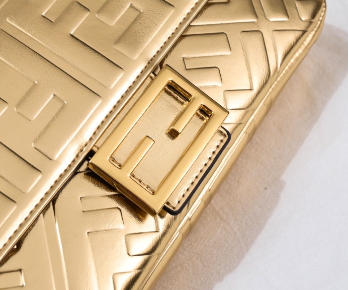 Baguette Bag Gold 3314 LM071 26cm