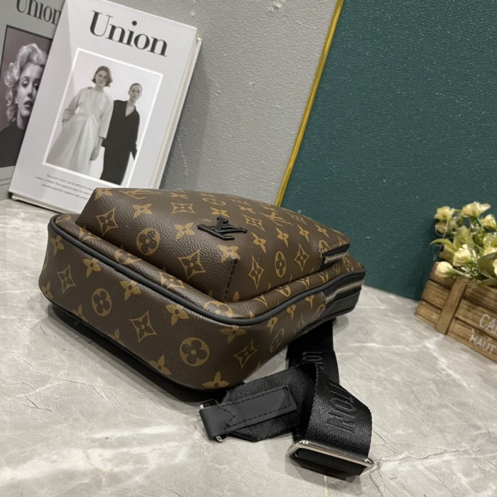LV Avenue Shoulder Bag M46344 LM041 20cm