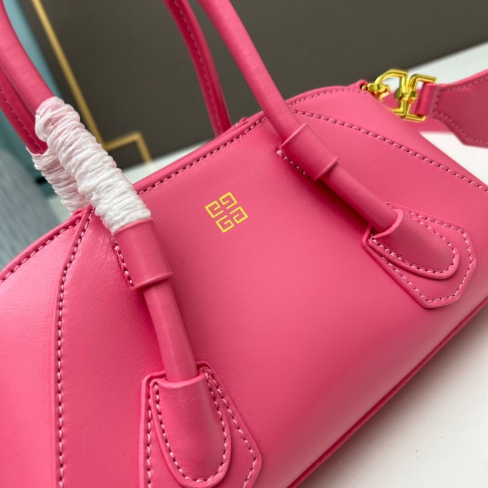 Mini Antigona Stretch Bag Pink 8668 LM012 25cm