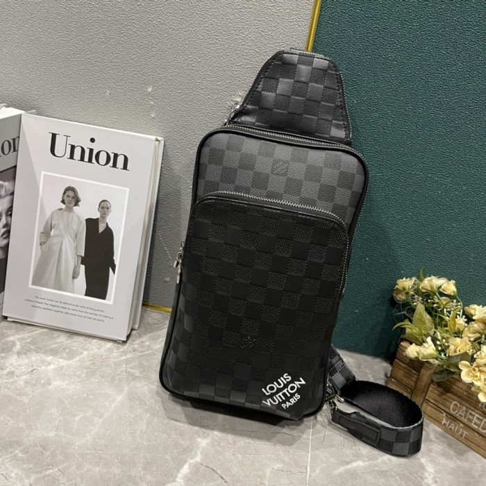 LV Avenue Shoulder Bag M46344 LM041 20cm