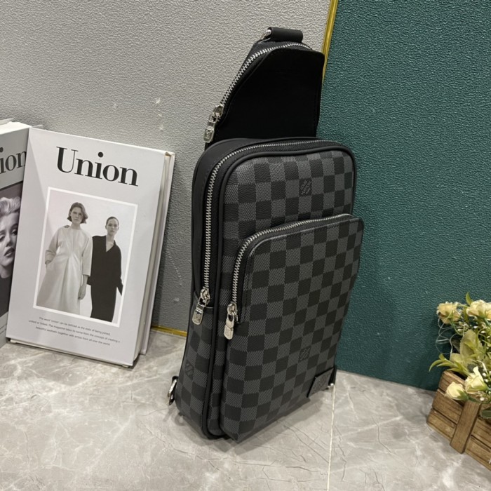 LV Avenue Shoulder Bag M46344 LM041 20cm