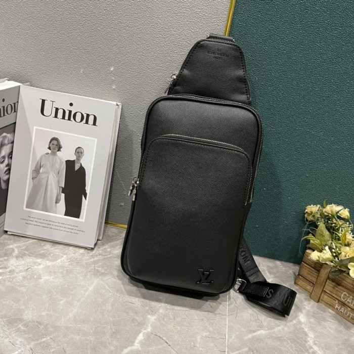 LV Avenue Shoulder Bag M46344 LM041 20cm