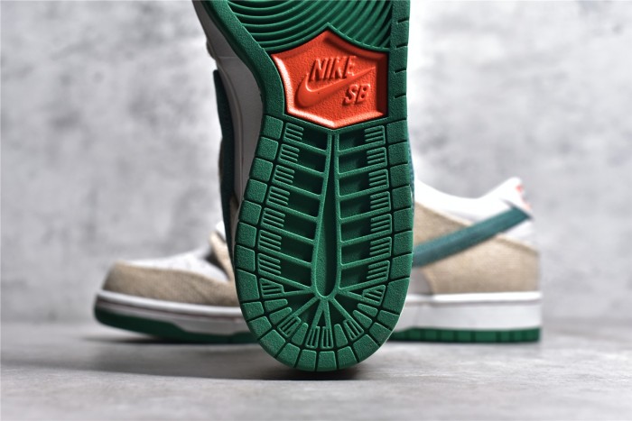 jarritos x Nike Dunk SB Low Phantom and Malachite FD0860-001 XM072