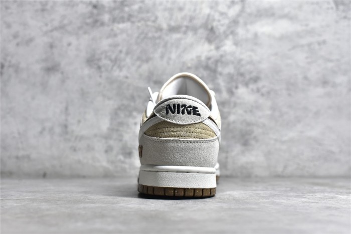 NK Dunk Low SE “85” DO9457-113 XM072