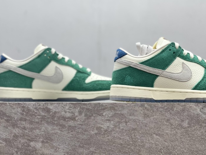 Kasina x Nike Dunk Low ‘Road Sign’ CZ6501-101 XM072