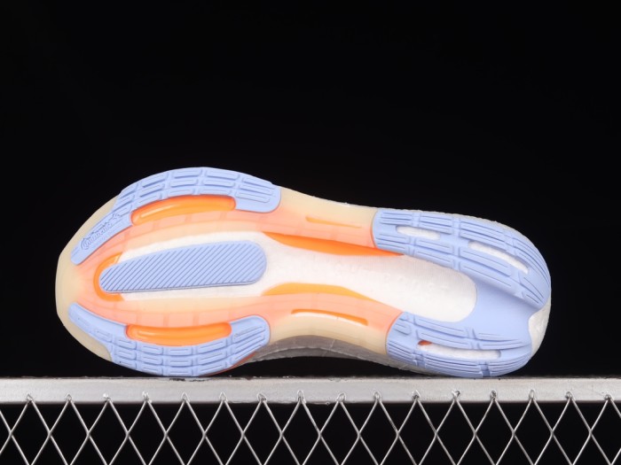 Ad Ultra Boost Light 23 HQ6347 XM542