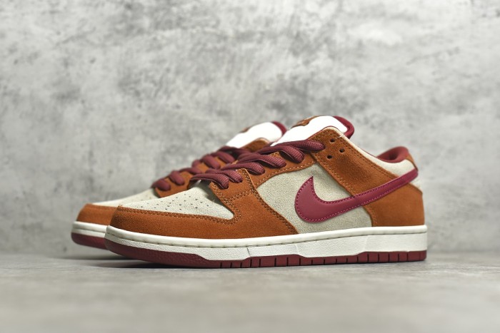 NK SB Dunk Low Pro Russet Cedar BQ6817-202 XM072
