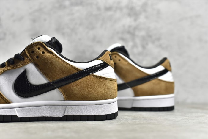 NK SB Dunk Low Pro Trail End 304292-102 XM072