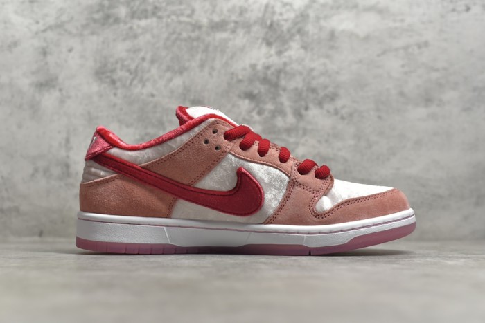 Strangelove × Nike SB Dunk Low Pro QS CT2552-800 XM072