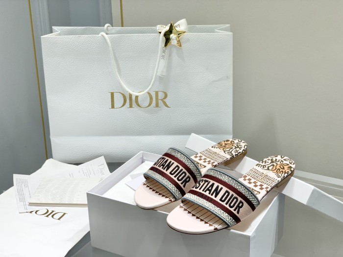 Dior shoes 034 XM012