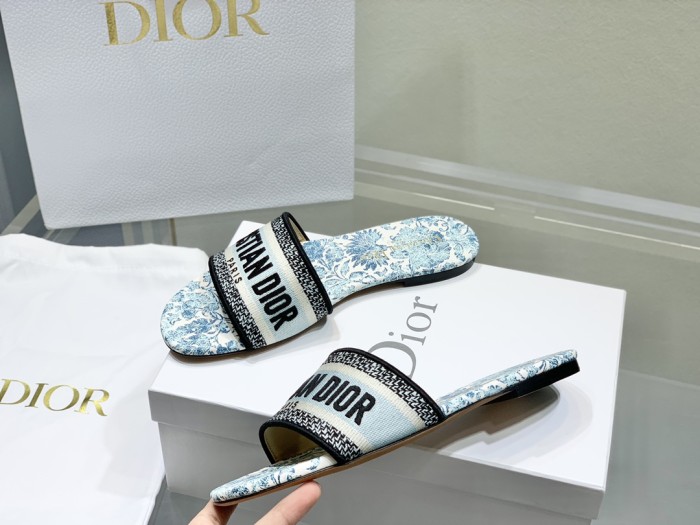 Dior shoes 034 XM012