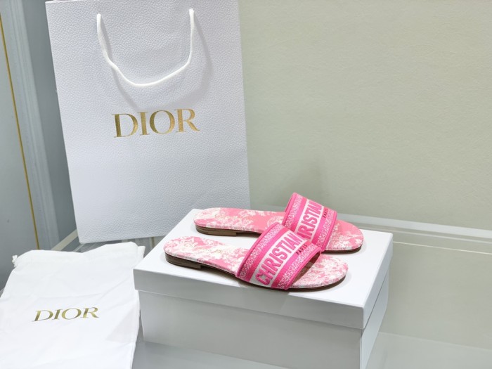 Dior shoes 034 XM012
