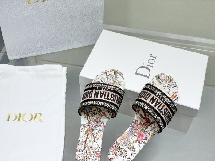 Dior shoes 034 XM012