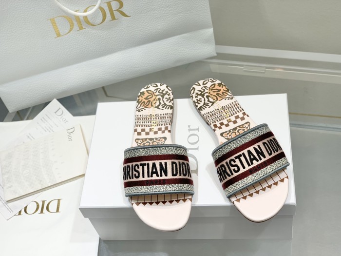 Dior shoes 034 XM012