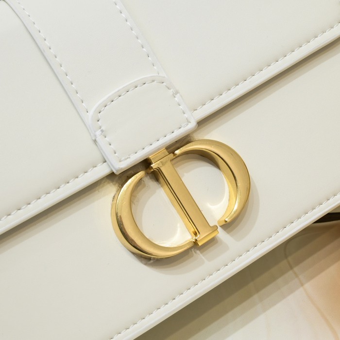 Small 30 Montaigne Bag White 1002 XB081 21.5cm