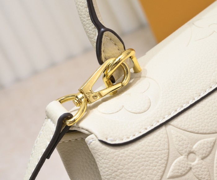 LV Madeleine Bag White embossing M45976 XX061 24-30cm