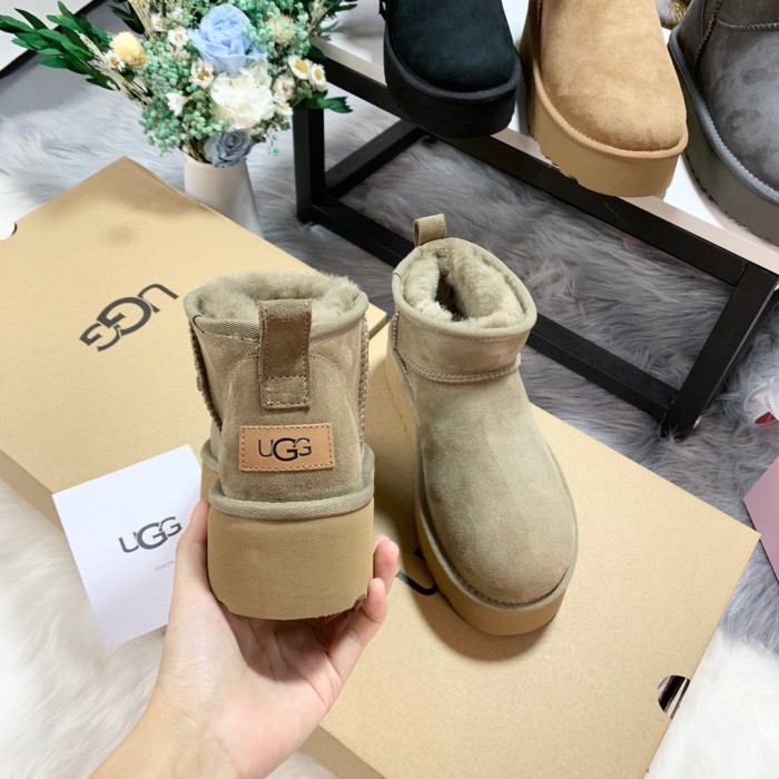 UGG shoes 020 XM032