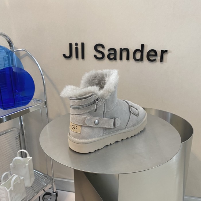 UGG shoes 018 XM042