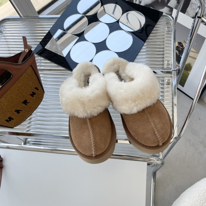 UGG shoes 023 XM012