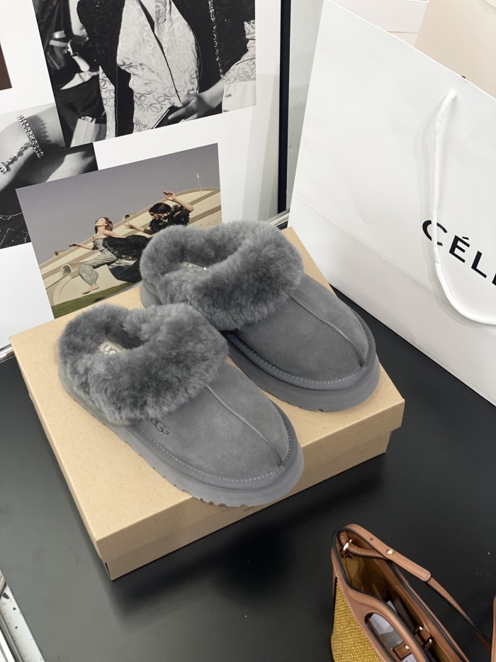 UGG shoes 023 XM012