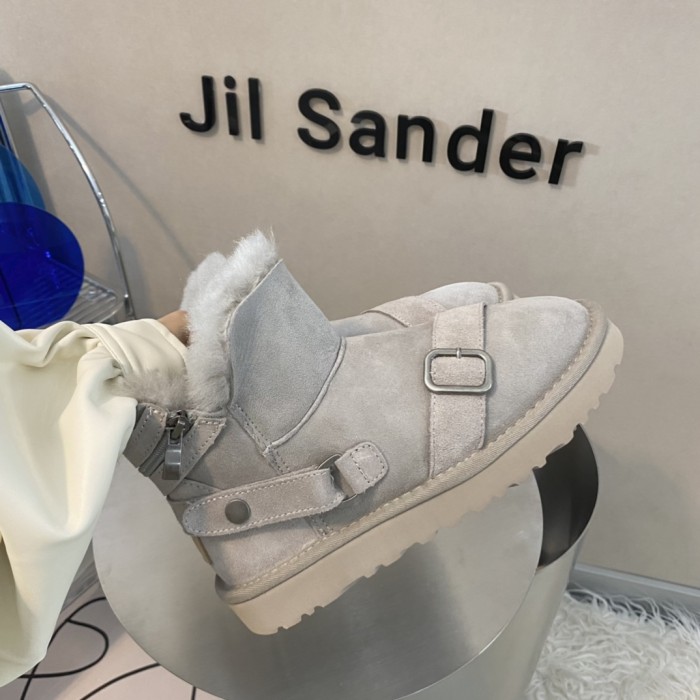 UGG shoes 018 XM042