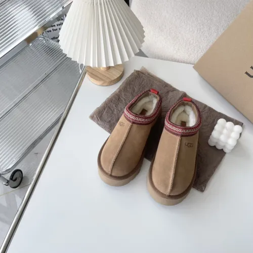 UGG shoes 021 XM042