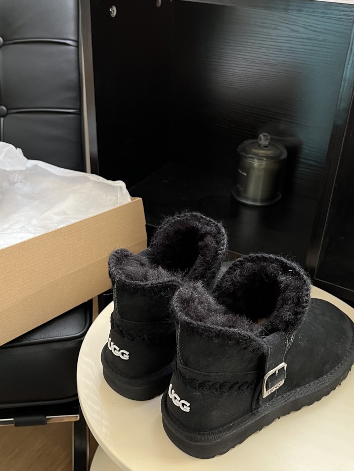 UGG shoes 019 XM052