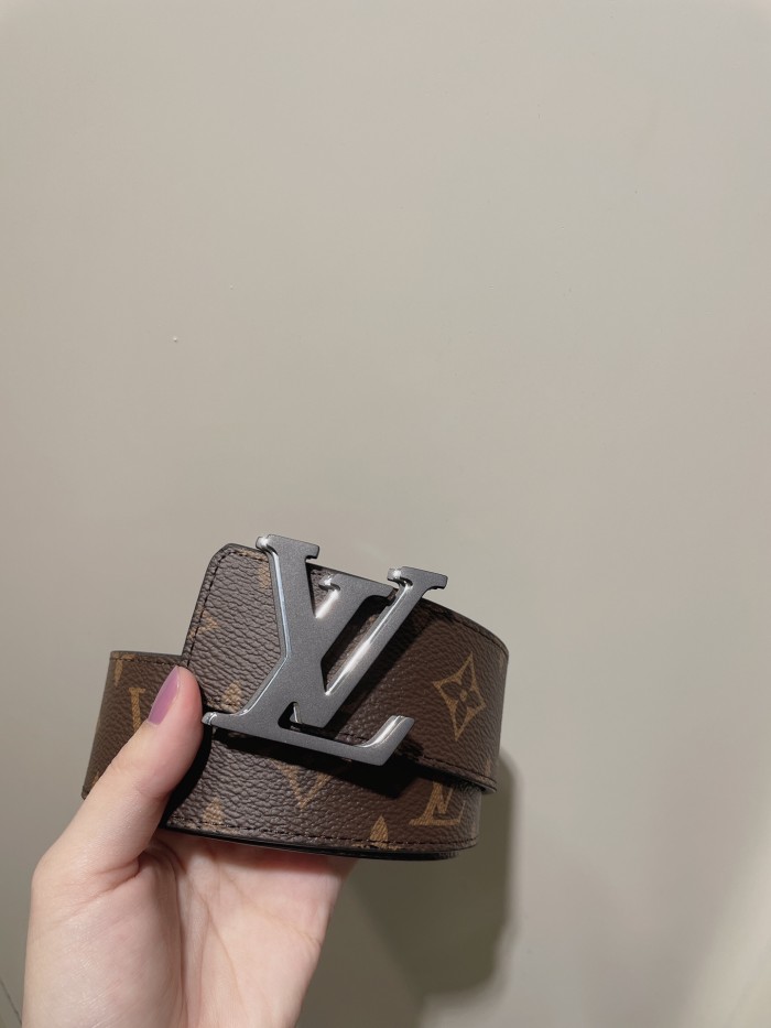 LV Belt 005 22PJ081 4cm