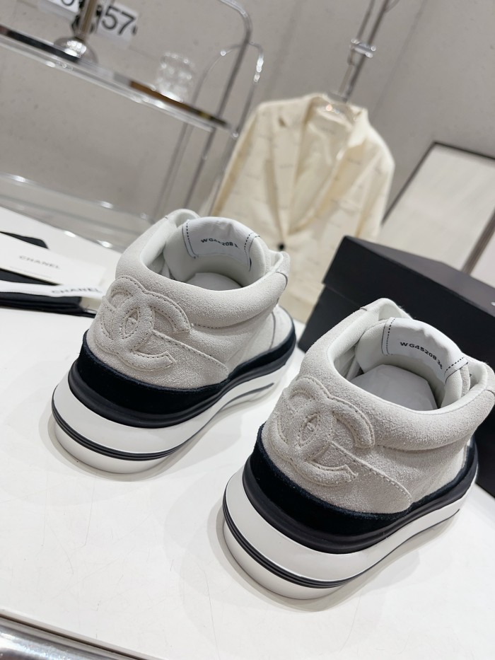 Chanel 014 Casual shoes XM072