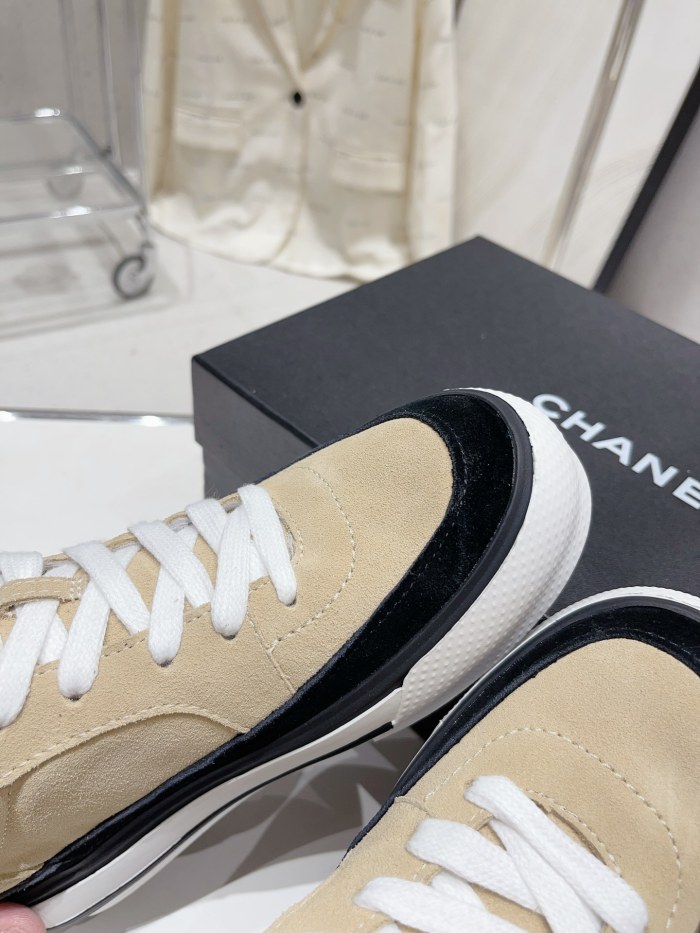 Chanel 014 Casual shoes XM072