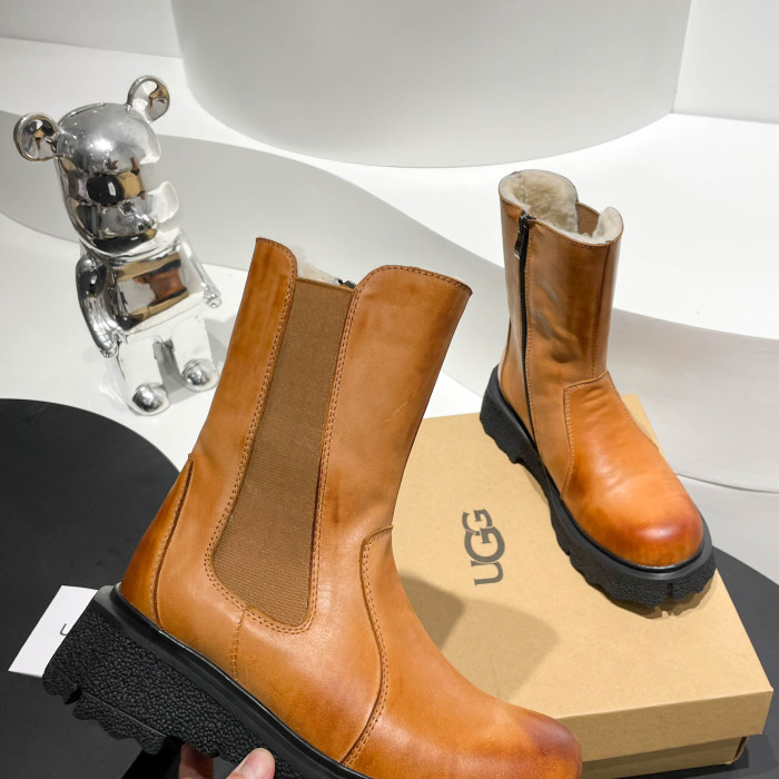 UGG shoes 032 XM013