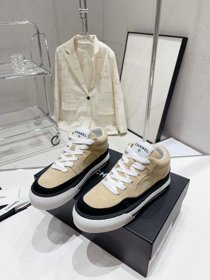 Chanel 014 Casual shoes XM072