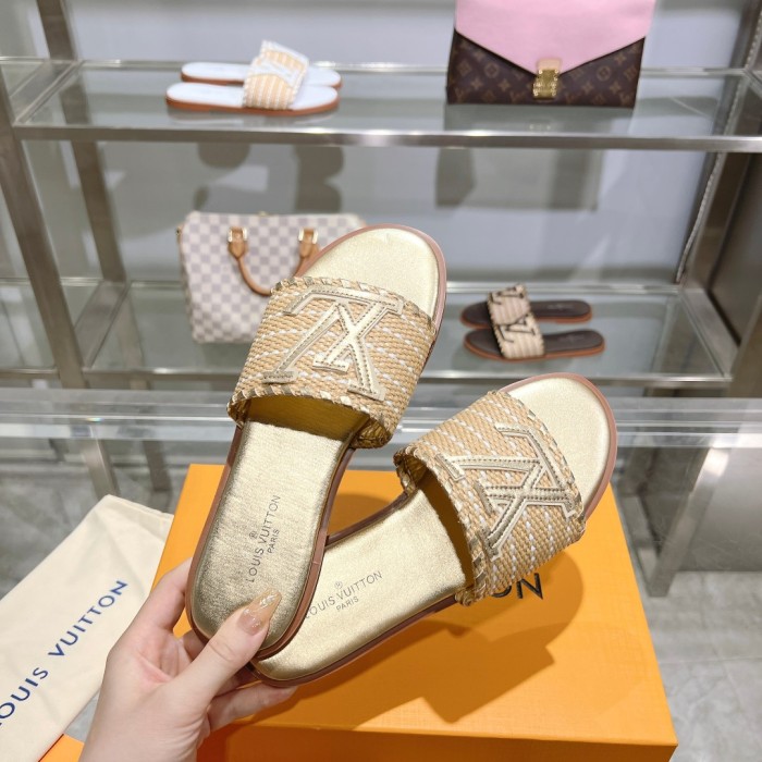 LV shoes 012 XM012
