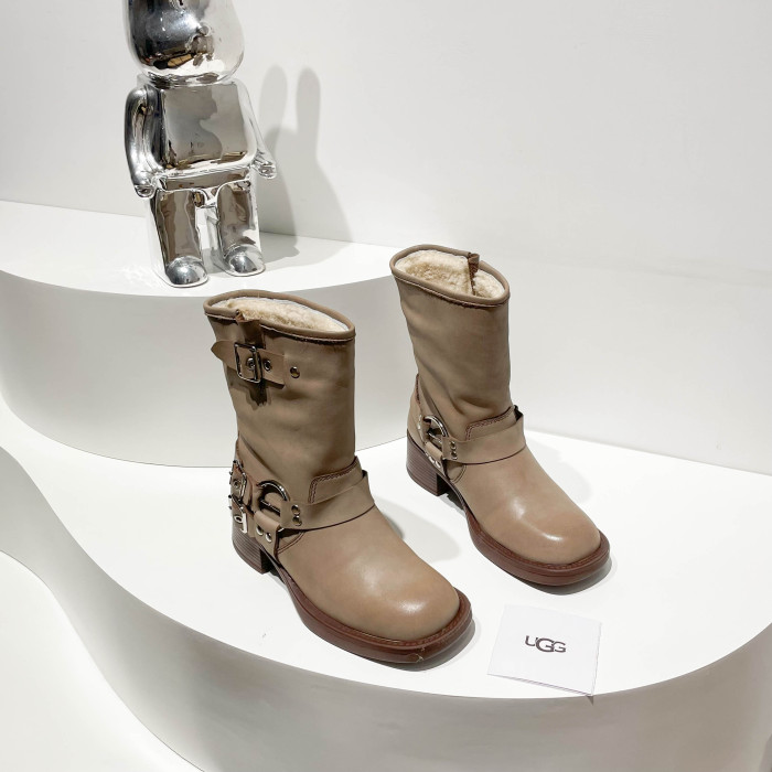 UGG shoes 038 XM023