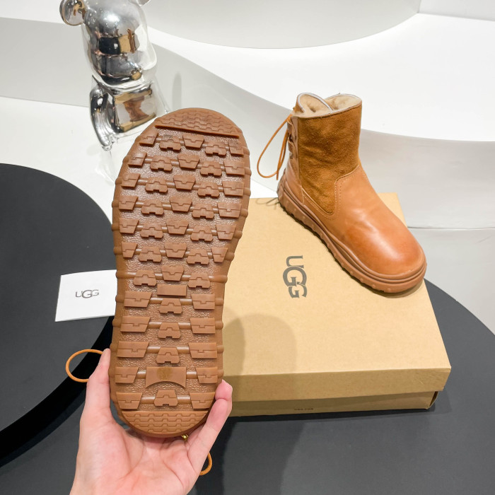 UGG shoes 033 XM003