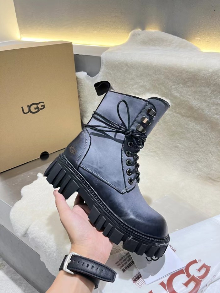 UGG shoes 030 XM023