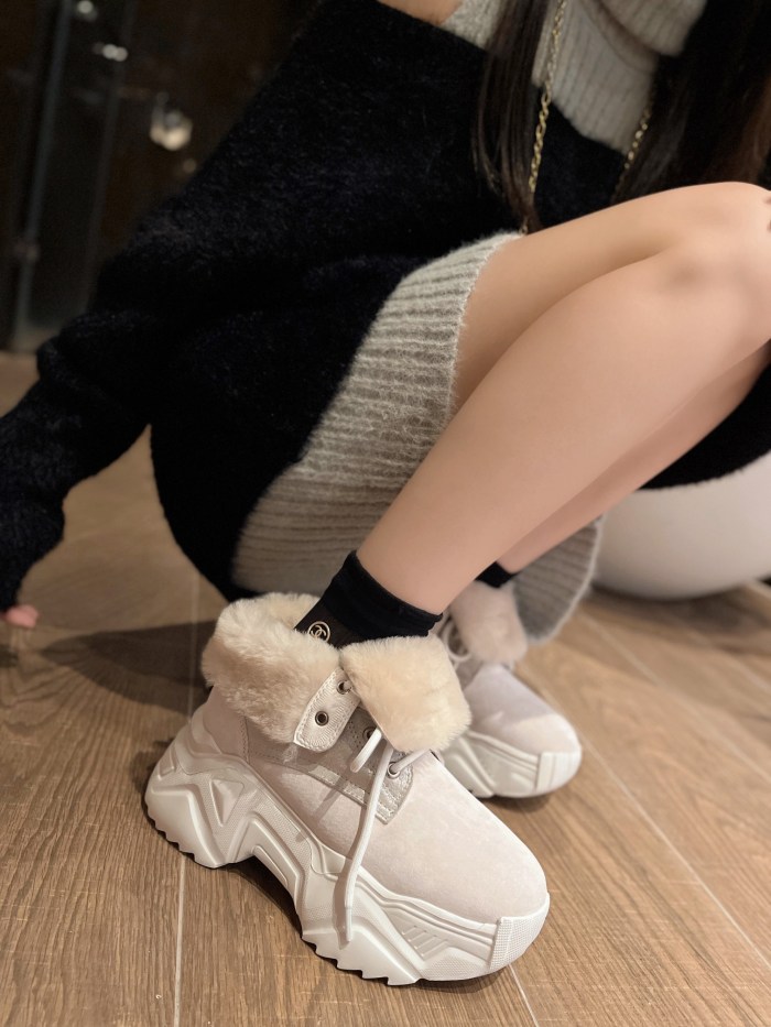 UGG shoes 031 XM003