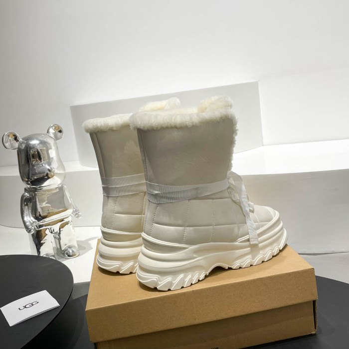 UGG shoes 035 XM023