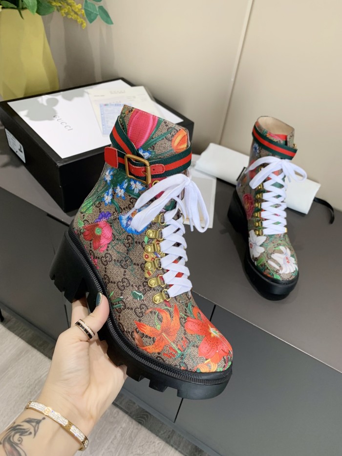 GUCCI 008 boots XM072