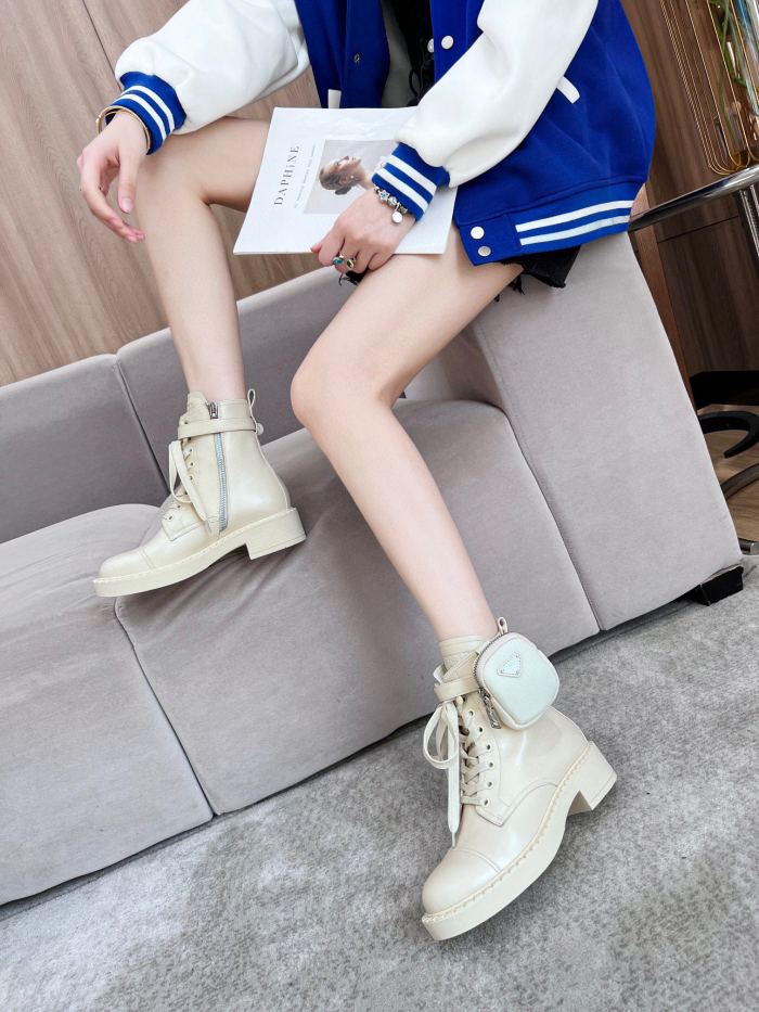 PRADA 003 boots XM053